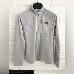 The North Face Summit Series Polartec Power Dry 1/2 zip. Size Medium EUC